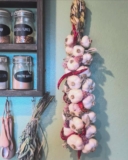 Large pepper and herb garlic braid video